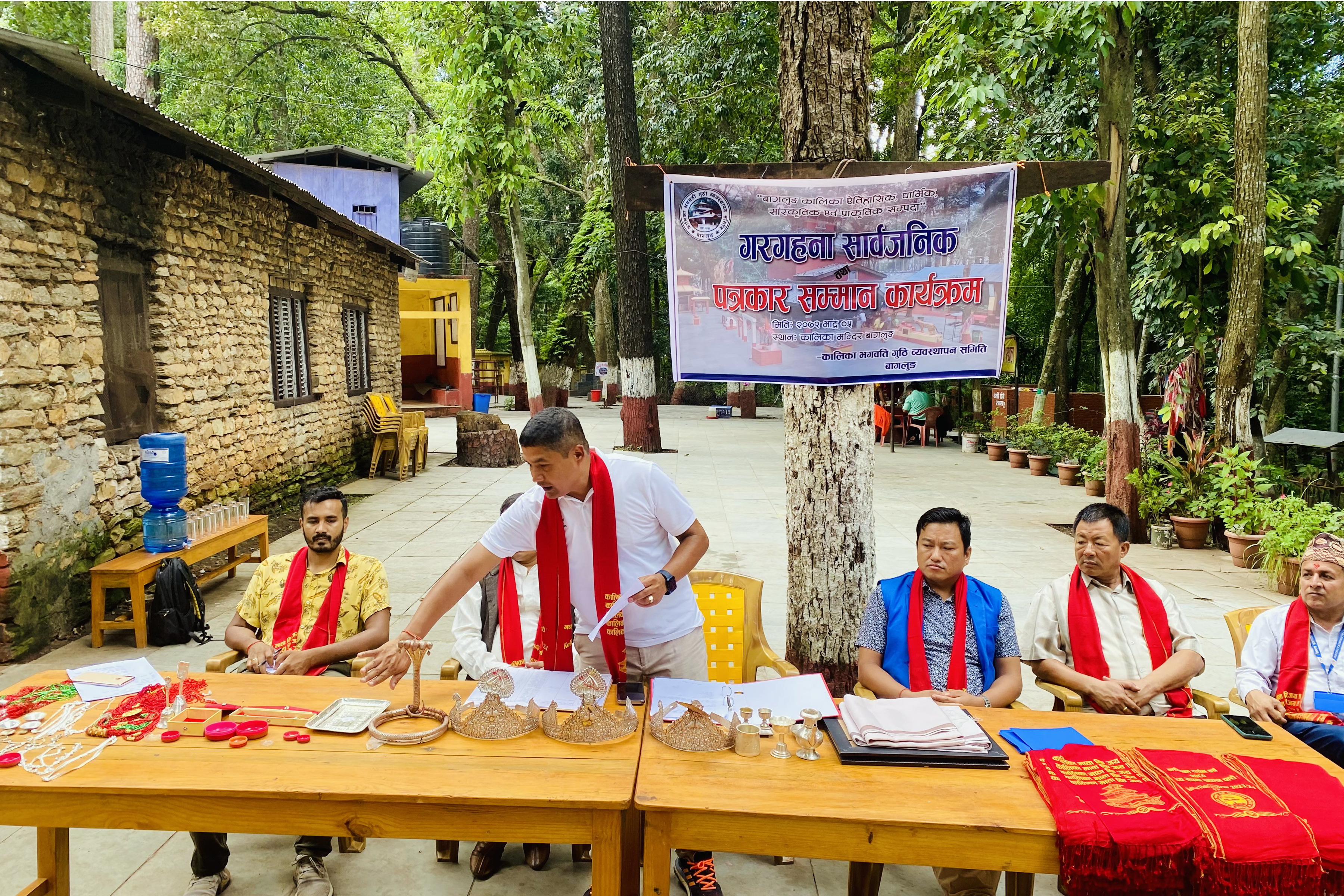 कालिका मन्दिरमा चढाइएका भेटी  र गरगहना सार्वजनिक