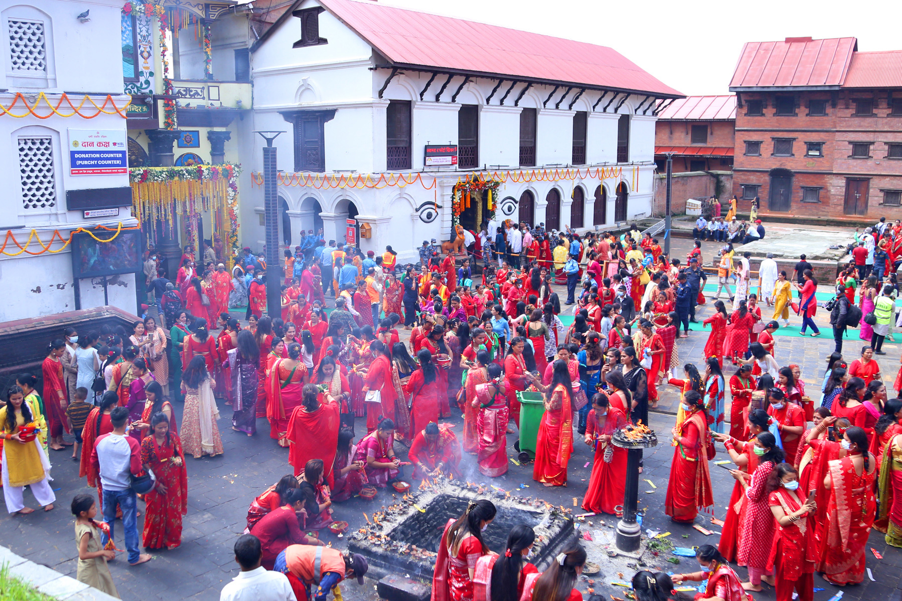 Pro_Ktmteej_pashupati(4)i.jpg