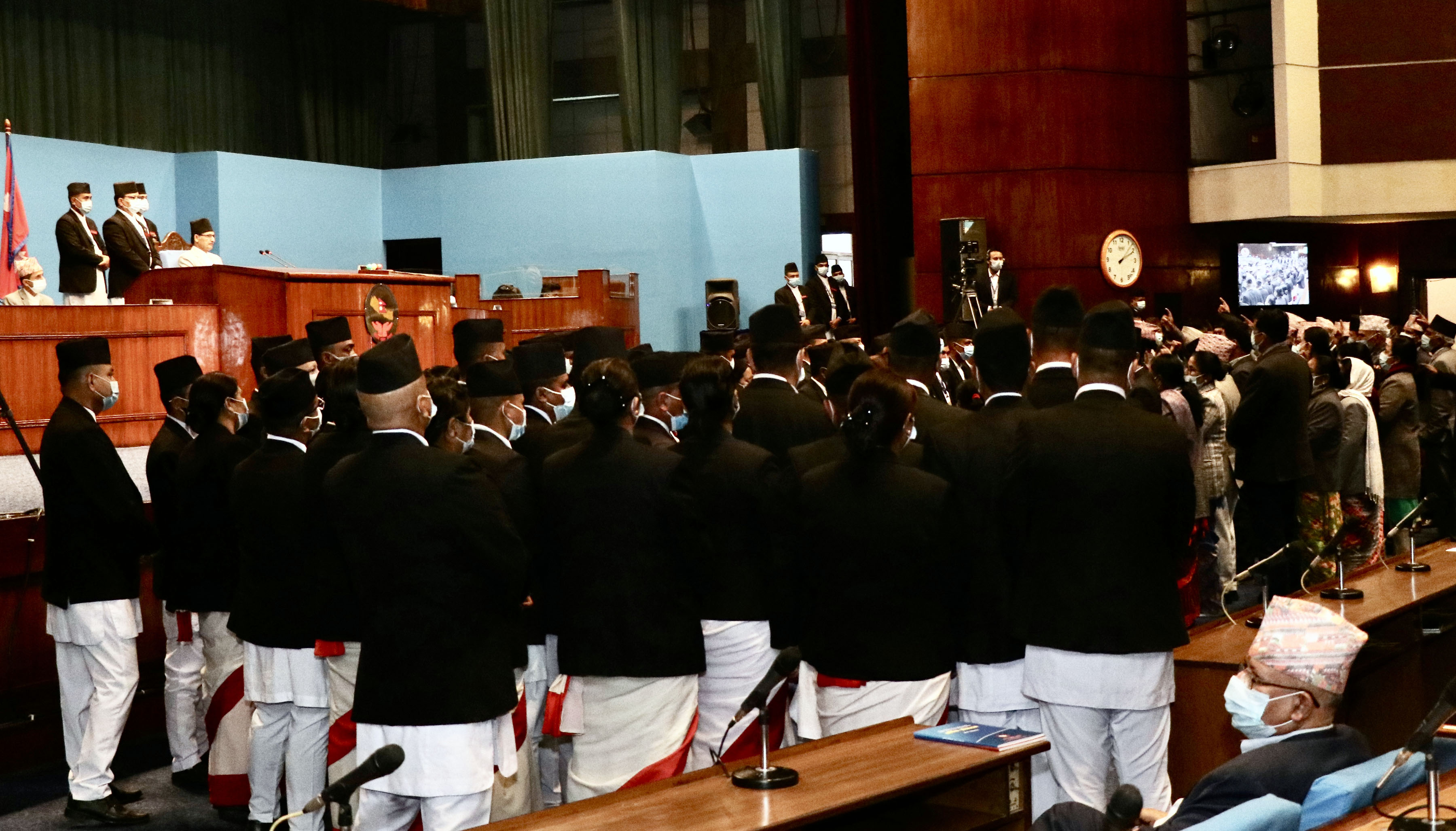 सदन चलाउन प्रमुख प्रतिपक्षसँग संवाद गरिनेछ: कानुनमन्त्री बडू