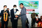 केन्द्रीय सदस्य सिवाकोटीलाई प्रमाणपत्र
