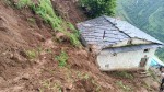 पहिरोमा घर पुरिँदा चारजनाको मृत्यु, दुई घाइते