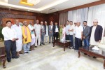 कोशीटप्पु वन्यजन्तुआरक्षका विस्थापित परिवारको प्रधानमन्त्रीलाई ज्ञापन