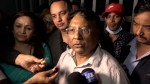 प्रहरी हिरासतबाट निस्कँदै पत्रकार श्रेष्ठले भने–‘सरकारको नियत ठिक छैन, विरोधीको आवाज थुन्ने खेल खेलिरहेको छ’
