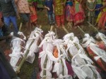 अछाम पहिरोमा परी मृत्यु भएकाको 'सामूहिक दाहसंस्कार'