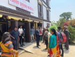 दैलेखका प्रमुख जिल्ला अधिकारी भुसालले सञ्चालनमा ल्याएको 'प्रमुख जिल्ला अधिकारीसँग सेवाग्राही' कार्यक्रम प्रभावकारी बन्दै