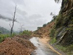 गोरखा–आँबुखैरेनी सडक अवरुद्ध