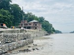 देवघाटमा बन्दै गरेको शवदाह गृह बाढीको जोखिममा