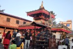 शोभा भगवती मन्दिरमा भक्तजन