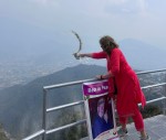  जब श्रीमान्को अस्तु बोकेर पोखरा आउनुभयो लोरेटा...
