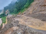 बाढीपहिरोमा परी छ जनाको मृत्यु