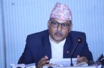 सामाजिक सञ्जालको दुरुपयोगले  बैकिङ प्रणालीमा असर पु¥यायो :  गभर्नर अधिकारी