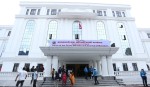 दोहोरो सुविधा लिने पूर्व विशिष्टमाथि सरकारको निगरानी