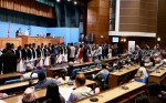 संसद् बैठक आधा घण्टाका लागि स्थगित