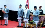 राष्ट्रपतिद्वारा शिक्षा मन्त्रीलाई पद तथा गोपनियताको शपथ