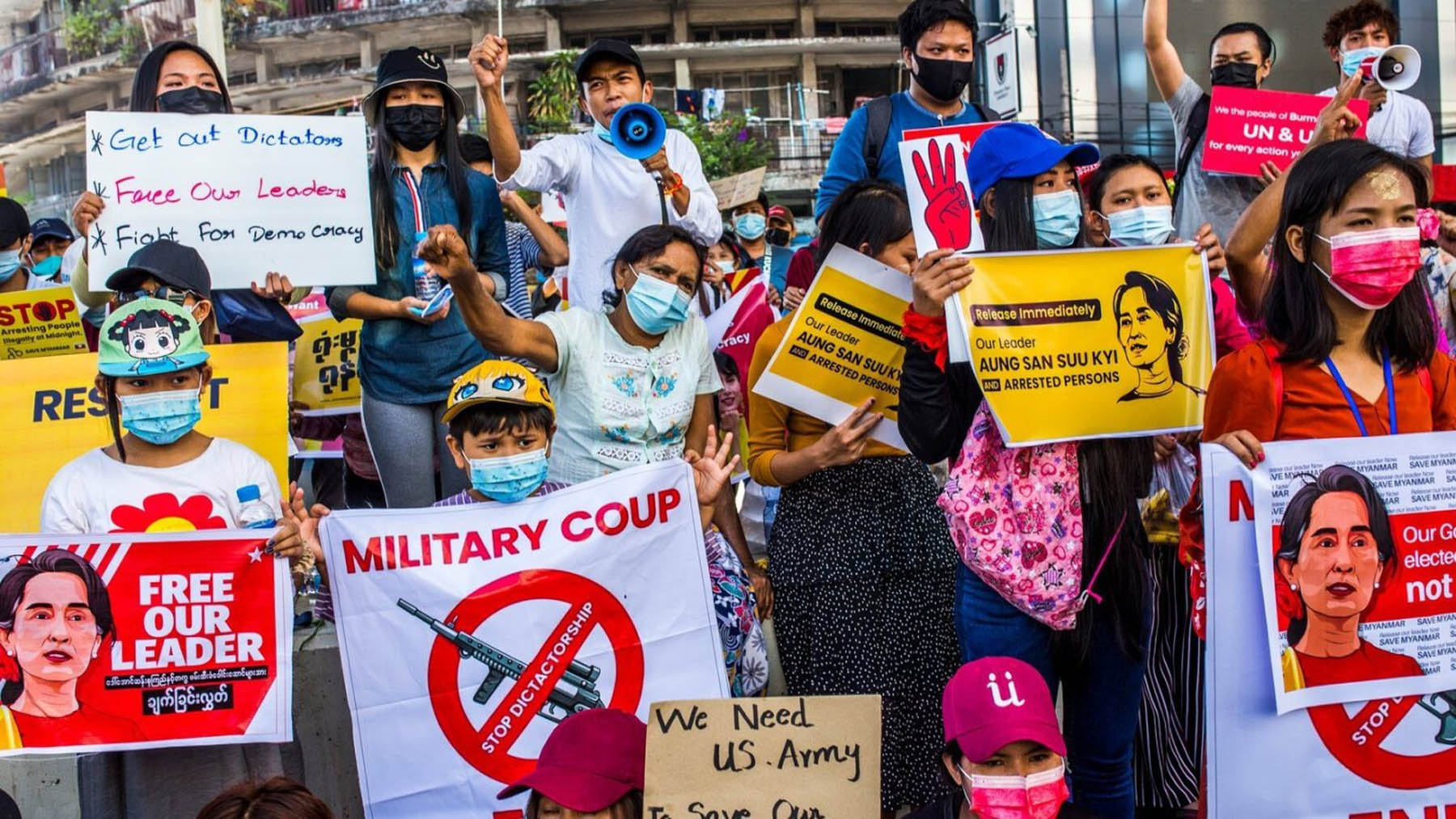 म्यानमारमा सैन्य ‘कू’विरुद्धको प्रदर्शनमा दुईको मृत्यु