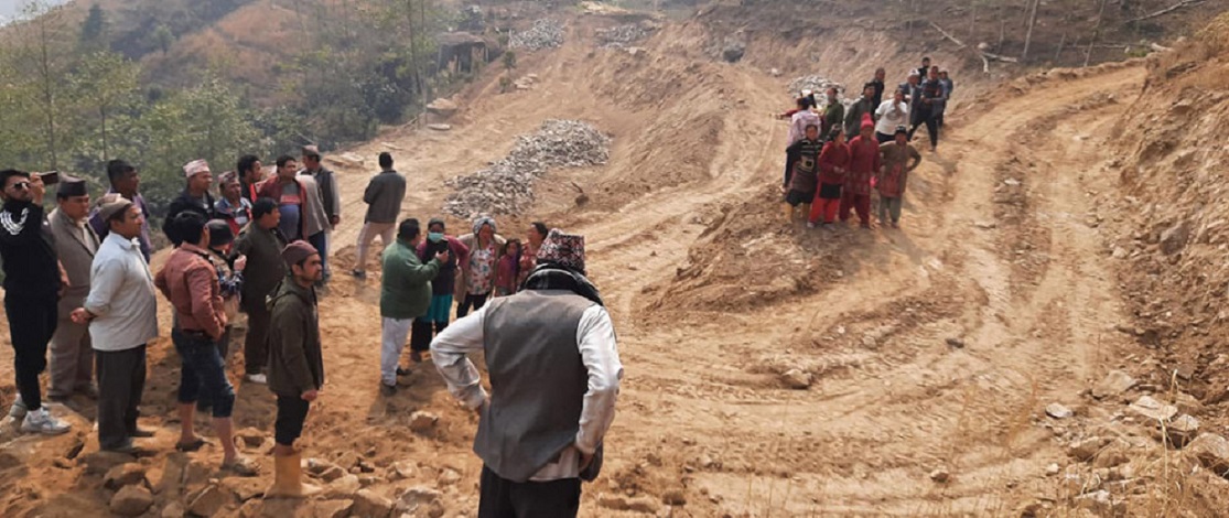 मेचीनगर नगरपालिका–६ काँकडभिट्टास्थित समाधिस्थल भत्काएको विषयमा विवाद