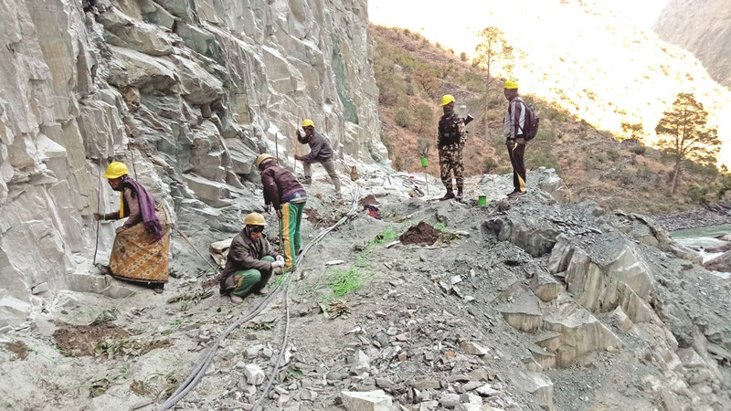 कर्णाली करिडोरको निर्माण  तीव्र