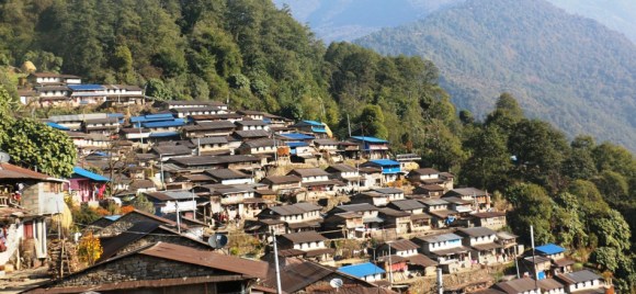 कोरोना सङ्क्रमित बढेपछि जुम्लाको मिचागाउँ सील