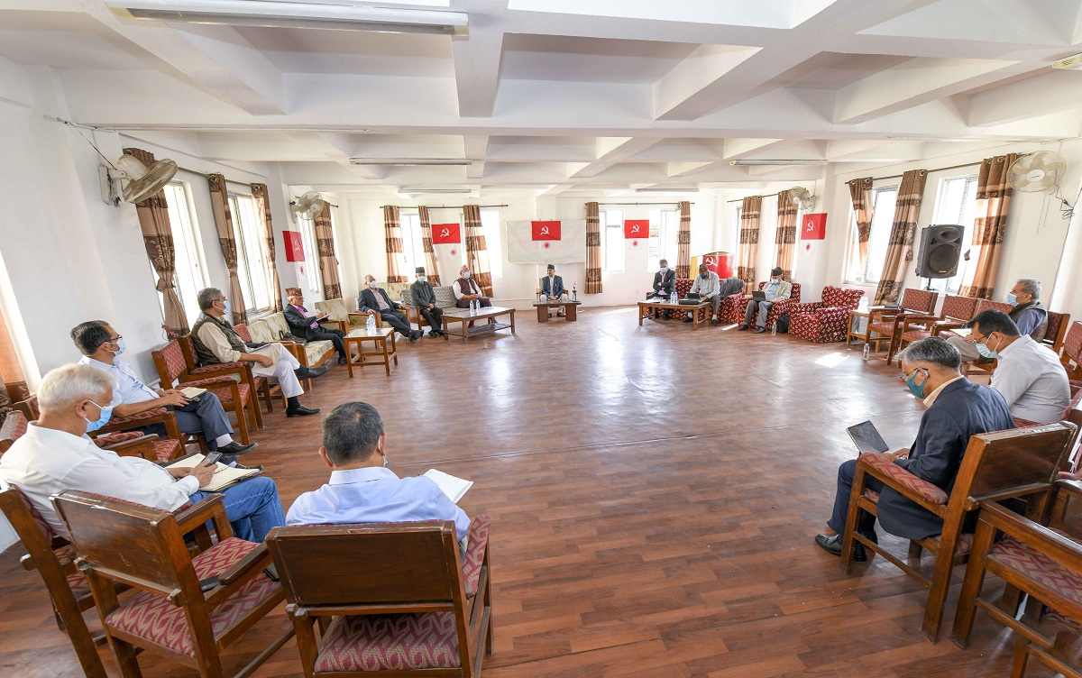 महाधिवेशनको तयारीबारे छलफल गर्न एमाले केन्द्रीय कमिटी बैठक आज  बस्दै