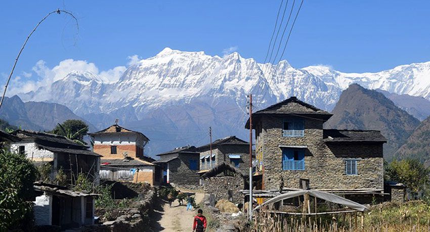 पूर्वाधार अभावमा स्वास्थ्य सेवा प्रभावित