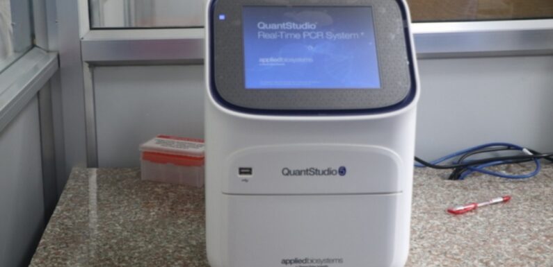 पिसीआर मेसिन एवं किट हस्तान्तरण