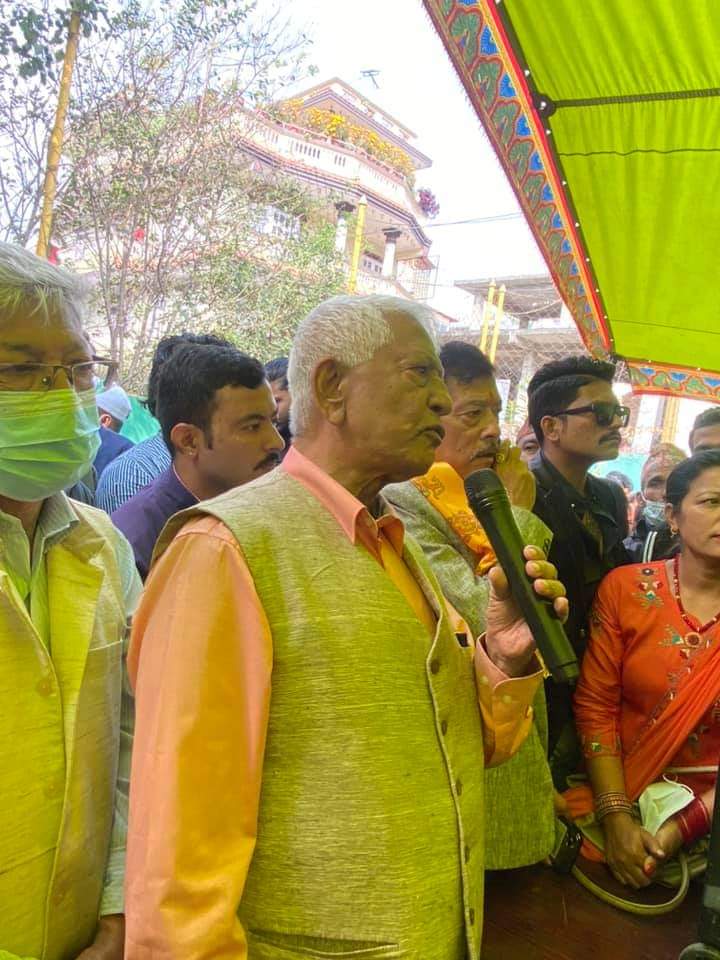 पार्टीलाई बलियो बनाउन गुटको अन्त्य गरौँ  नेता केसी