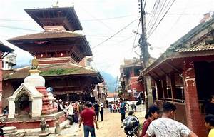 रुद्रायणी मन्दिर पुनःनिर्माणमा जग खनेर ढुङ्गा भर्ने काम जारी