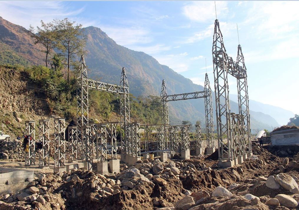 रातोढुङ्गा सव स्टेशन अलपत्र