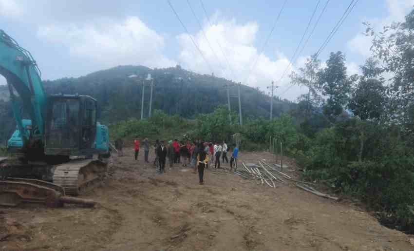 यलम्बर उद्यान निर्माणमा अवरोध