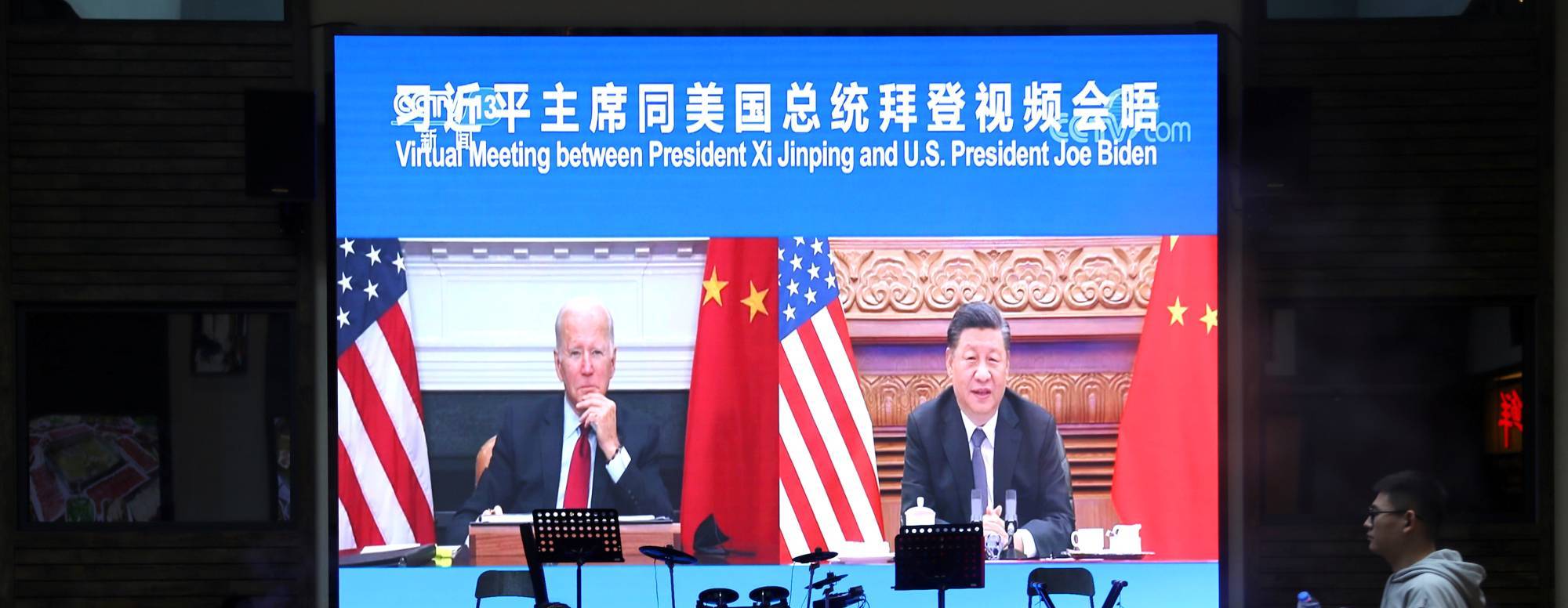 अमेरिका र चीन पत्रकार भिसामा लगाइएको प्रतिबन्ध खुकुलो पार्न सहमत