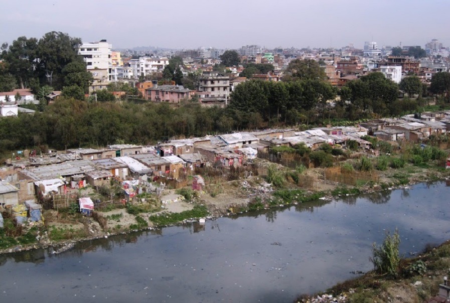 वाग्मती किनारका अनधिकृत संरचना हटाइने