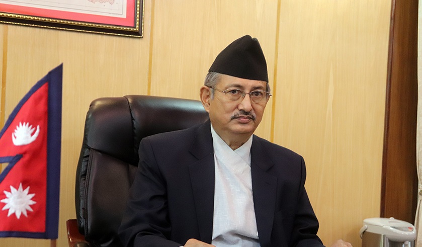 गृहमन्त्रीद्वारा प्रजिअसँग जानकारी