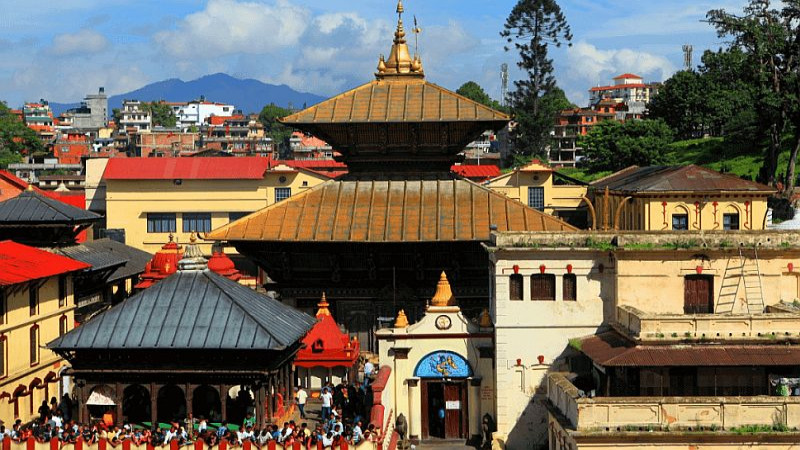 पशुपतिनाथ मन्दिर खुलाभएसँगै  भक्तजनका भीड