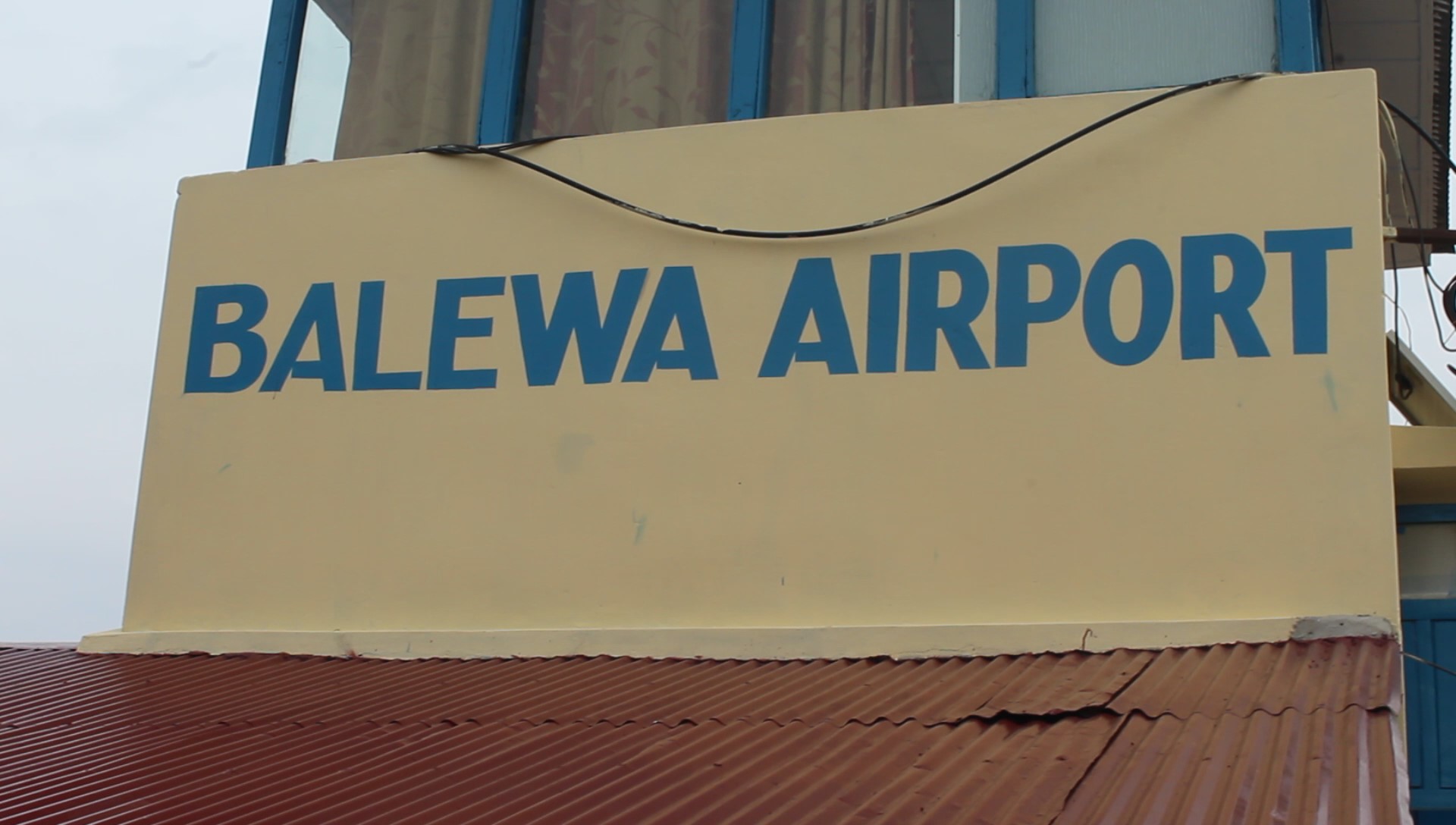 बलेवा विमानस्थलको धावनमार्ग कालोपत्र सुरु