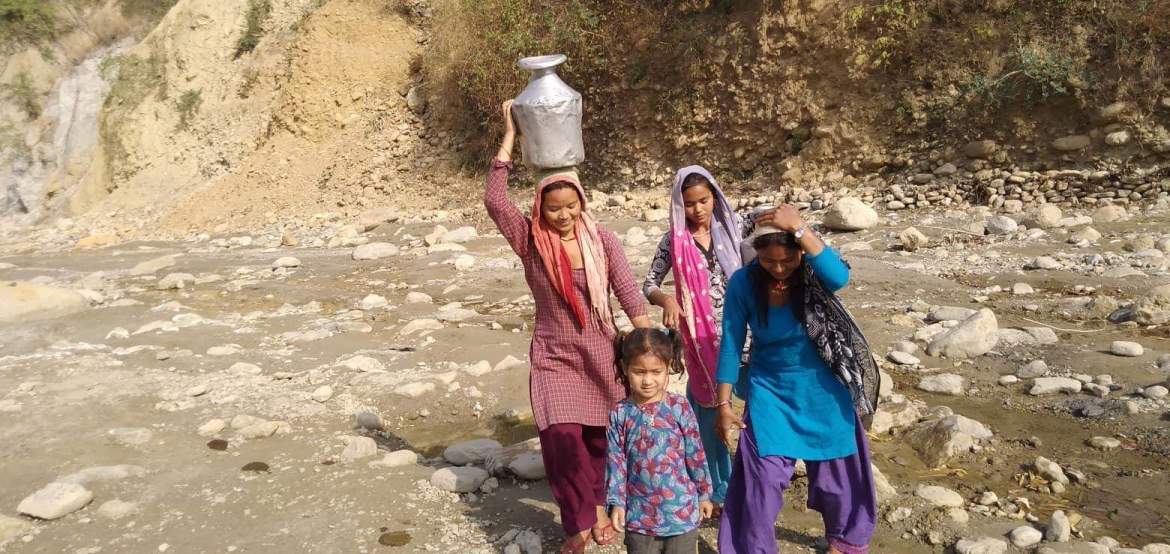 झ्याउरेवासी भन्दछन्: अब पानी लिन खोला झर्नु पर्दैन