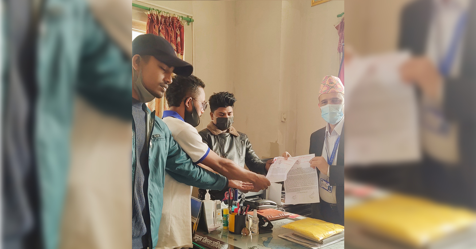 एमसिसी खारेज गर्न माग गर्दै प्रधानमन्त्रीलाई विद्यार्थीको ज्ञापनपत्र
