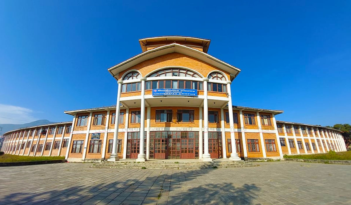 त्रिविमा विद्यार्थी नेताकै ‘जगजगी’ ! पढाइभन्दा बन्द बढी