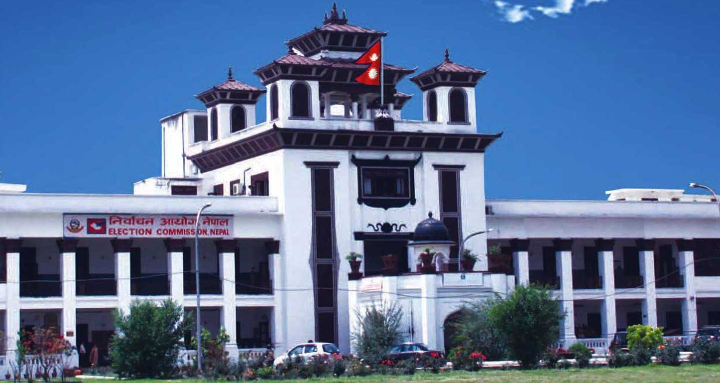 सोह्रदेखि ६० लहरसम्मका मतपत्र