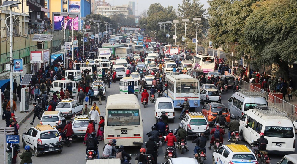 बढ्यो सार्वजनिक यातायातको भाडा, यस्तो छ नयाँ भाडादर 