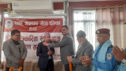 गोतामे पत्रकारिता स्वर्णपदकबाट पत्रकार बडु सम्मानित