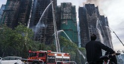 हङकङमा भीषण आगलागी : मृतकको सङ्ख्या ९४ पुग्यो
