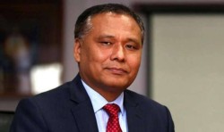 कुलमान घिसिङको रिटमा कारण देखाउ आदेश