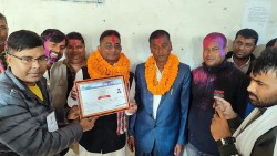 तेस्रो पटक संसद प्रवेश गर्दै महासेठ 