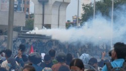 सुरुकै दिन जेन–जी आन्दोलनमा १७ जनाको ज्यान, काठमाडौँ तनावग्रस्त