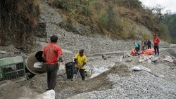 ग्रामीण सडकःमार्ग खुलको १४ वर्षपछि स्तरोन्नति