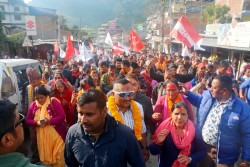 नवनिर्वाचित जनप्रतिनिधि:  खुसी साट्दै, मतदातालाई धन्यवाद दिँदै