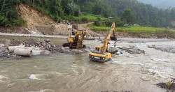 मेची राजमार्गको वैकल्पिक मार्ग अझै सञ्चालनमा आएन