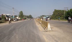 चारलेन सडकमै छैन साइकल लेन