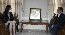 चिनियाँ राजदूतले गरिन् परराष्ट्रमन्त्रीसँग बिदाई भेट 