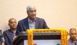 लोकतान्त्रिक आन्दोलनका योद्धा डङ्गोलको निधनले पार्टीलाई अपूरणीय क्षतिः सभापति देउवा